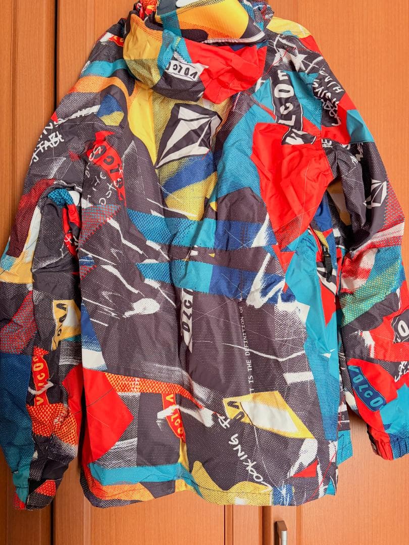 VOLCOM スノーボードウェア　上下セット　Lサイズ