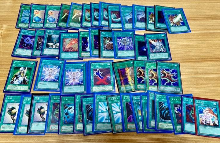 (値下げ)遊戯王カード　大量まとめ売り！！