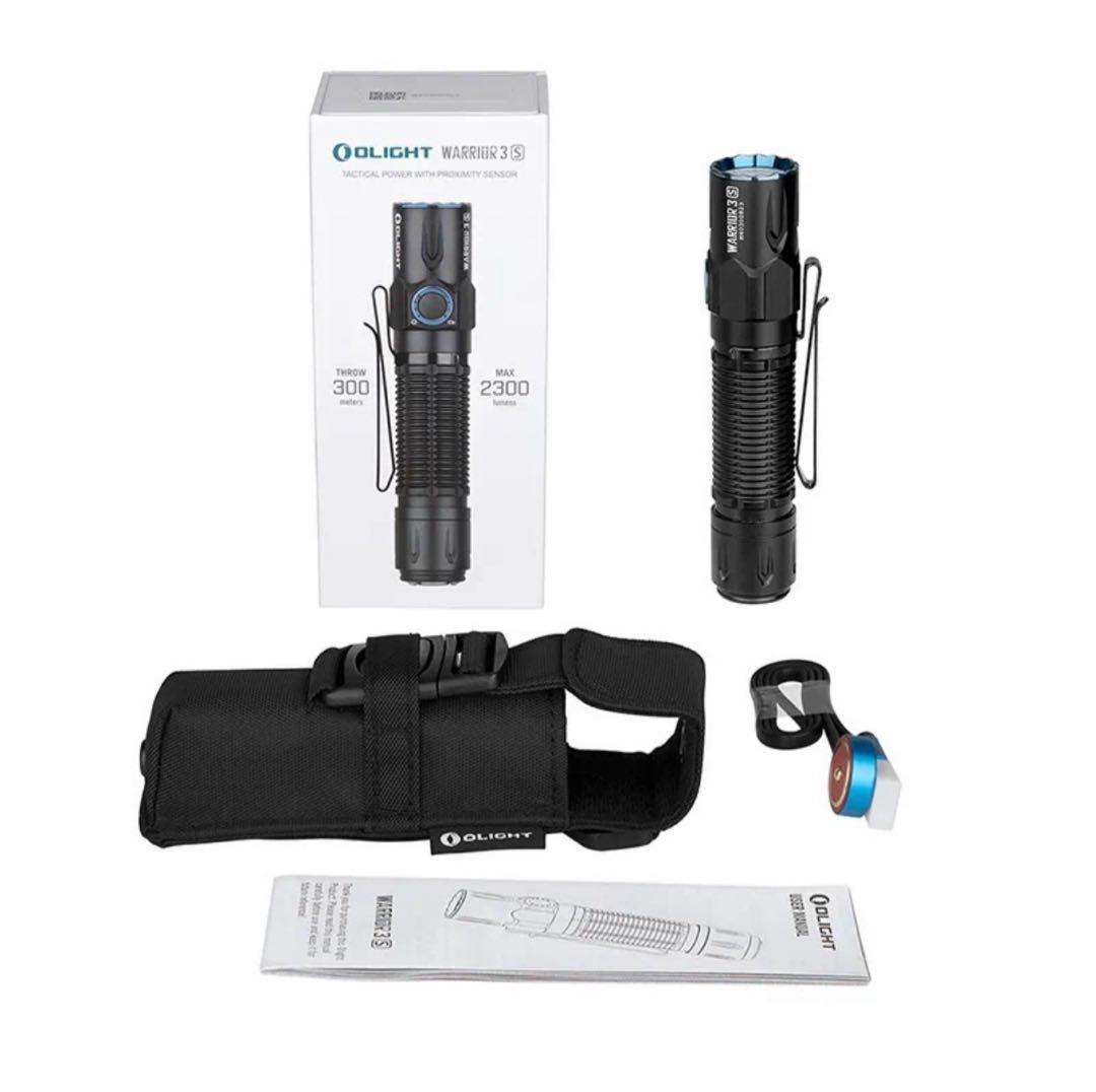 Olight オーライト　Warrior 3S 高性能タクティカルライト　防災