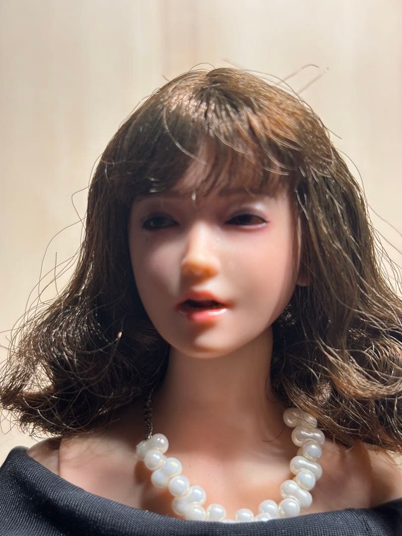 1/6女性素体(ペールスキン)GC-3026A i8toysヘッド付き