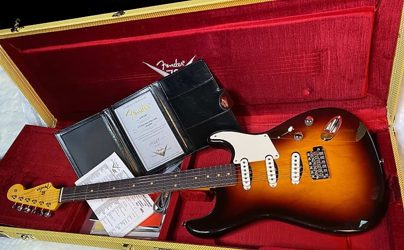 ギター FenderCustomShop LimitedEdition BVLGARI