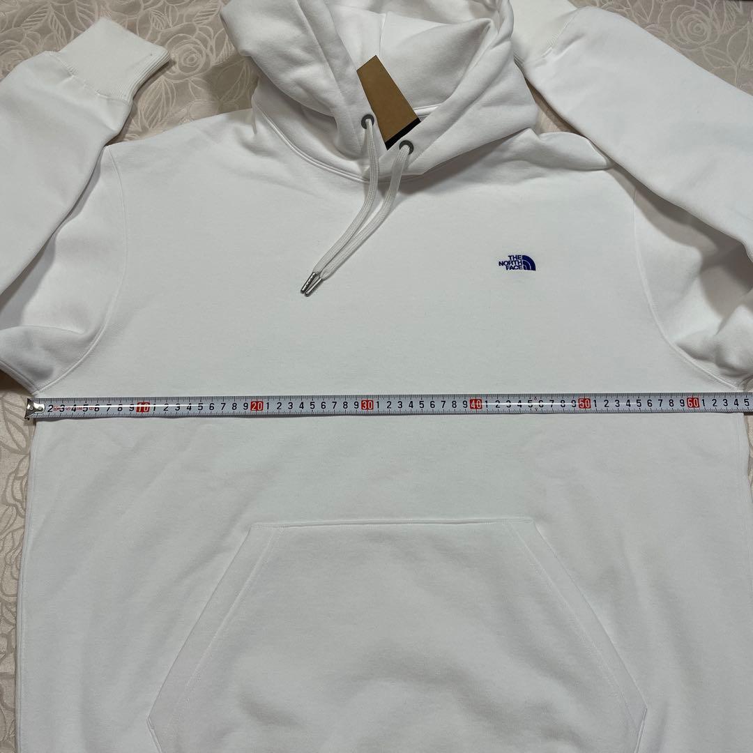タグ付き新品THE NORTH FACE ホワイト パーカー裏起毛