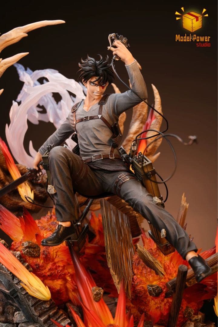 進撃の巨人　リヴァイ・アッカーマン　ガレージキッド　フィギュア　完成品
