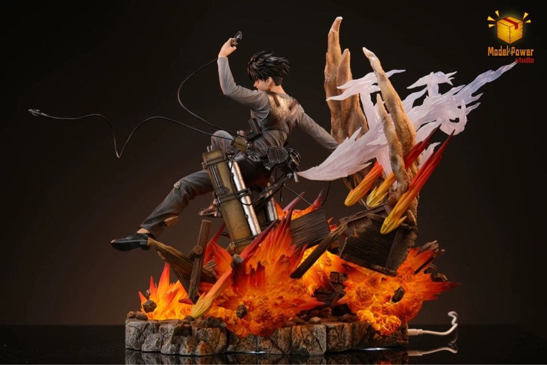 進撃の巨人　リヴァイ・アッカーマン　ガレージキッド　フィギュア　完成品