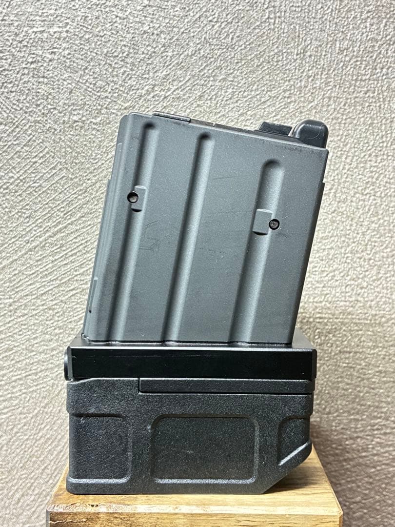 R7-39 東京マルイ GBB M4 マガジンアダプター 外部ソース仕様