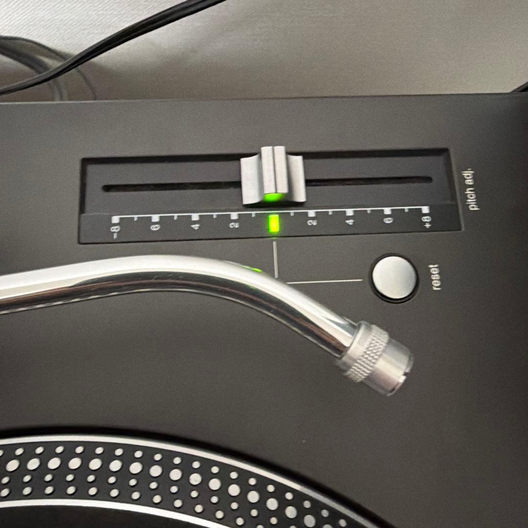 Technics SL-1200MK5 ターンテーブル　②
