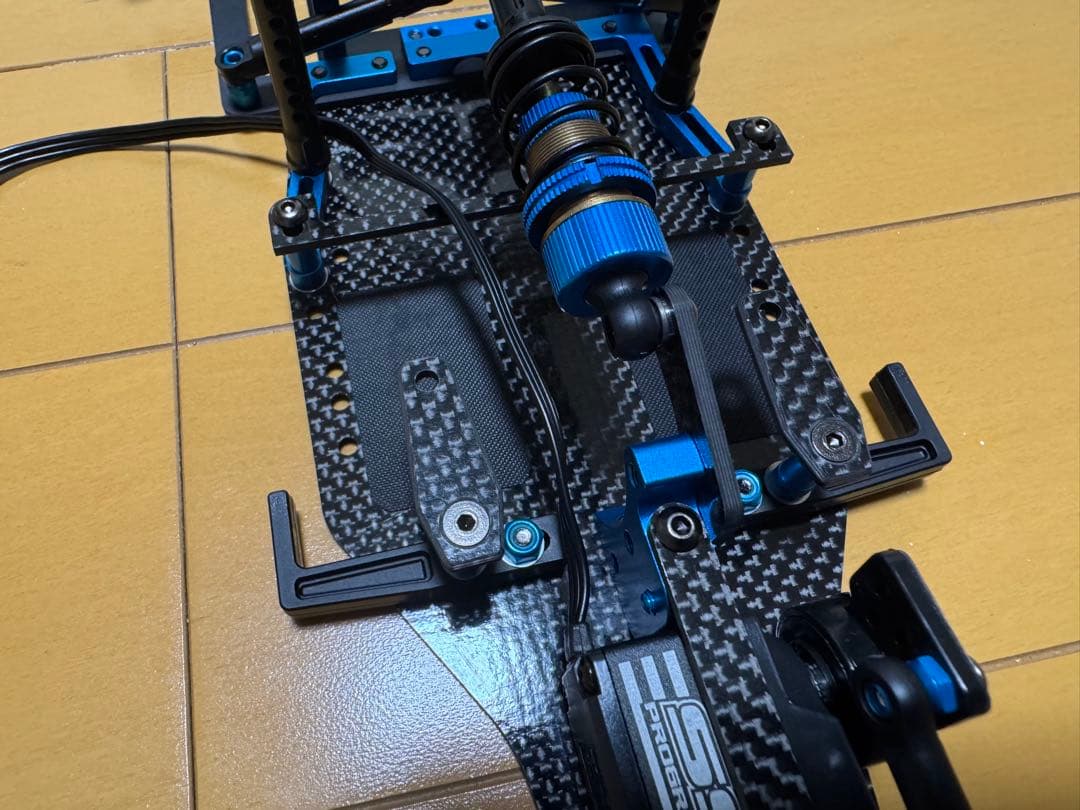 タミヤ　TRF104シャーシキット