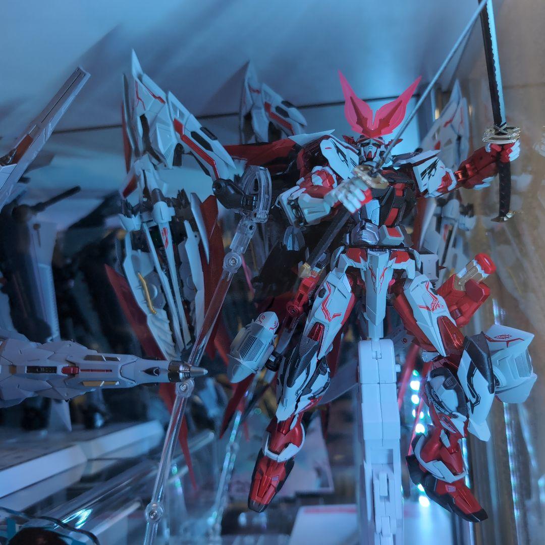 L BUILD ガンダムアストレイレッドフレーム　レッドドラゴニクス
