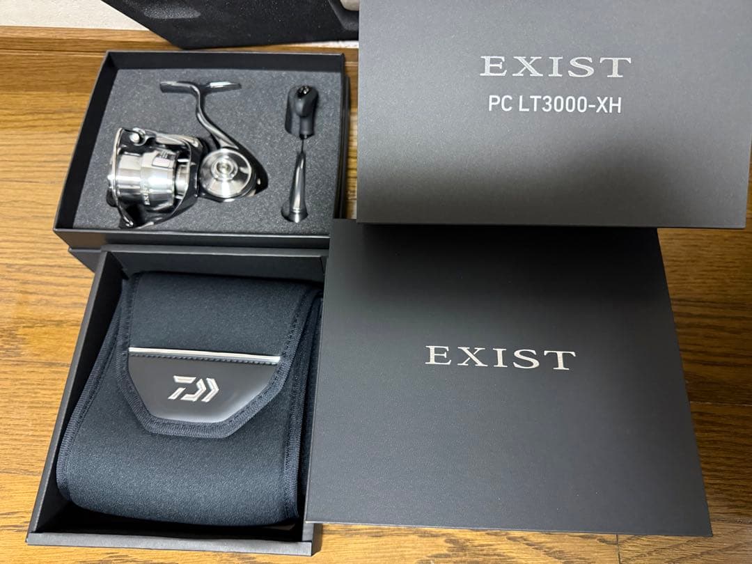ダイワ イグジスト PC LT3000-XH リール DAIWA EXIST