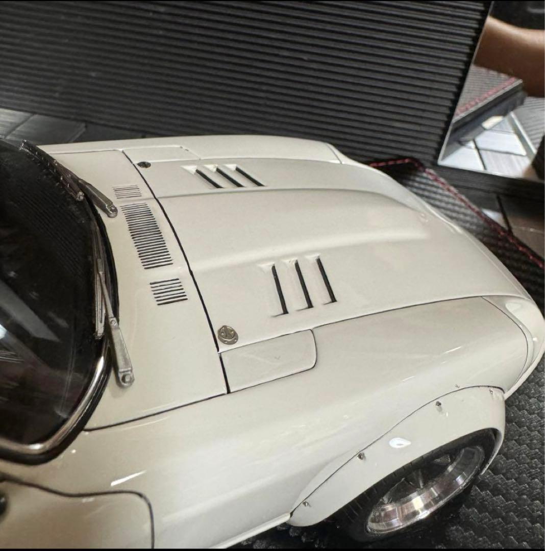 イグニッションモデル1/18LB−WORKSフェアレディZ (S30)カスタム品