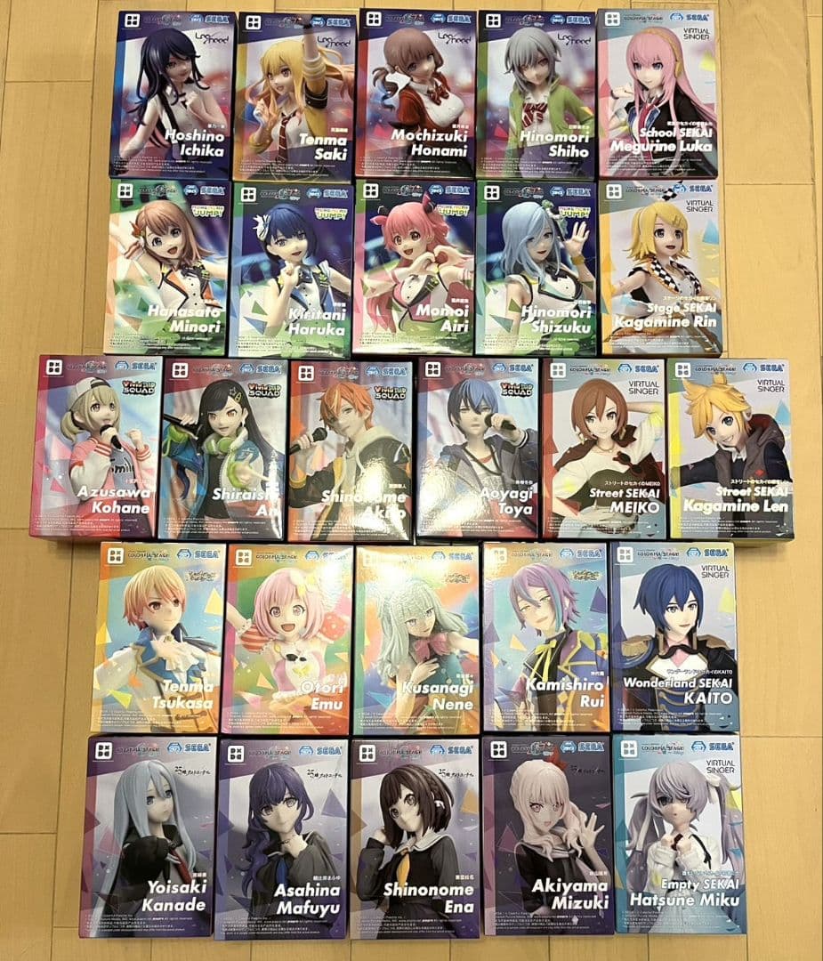プロセカ全メンバー26体＋劇場版・各セカイの初音ミク7体　コンプリートフィギュア