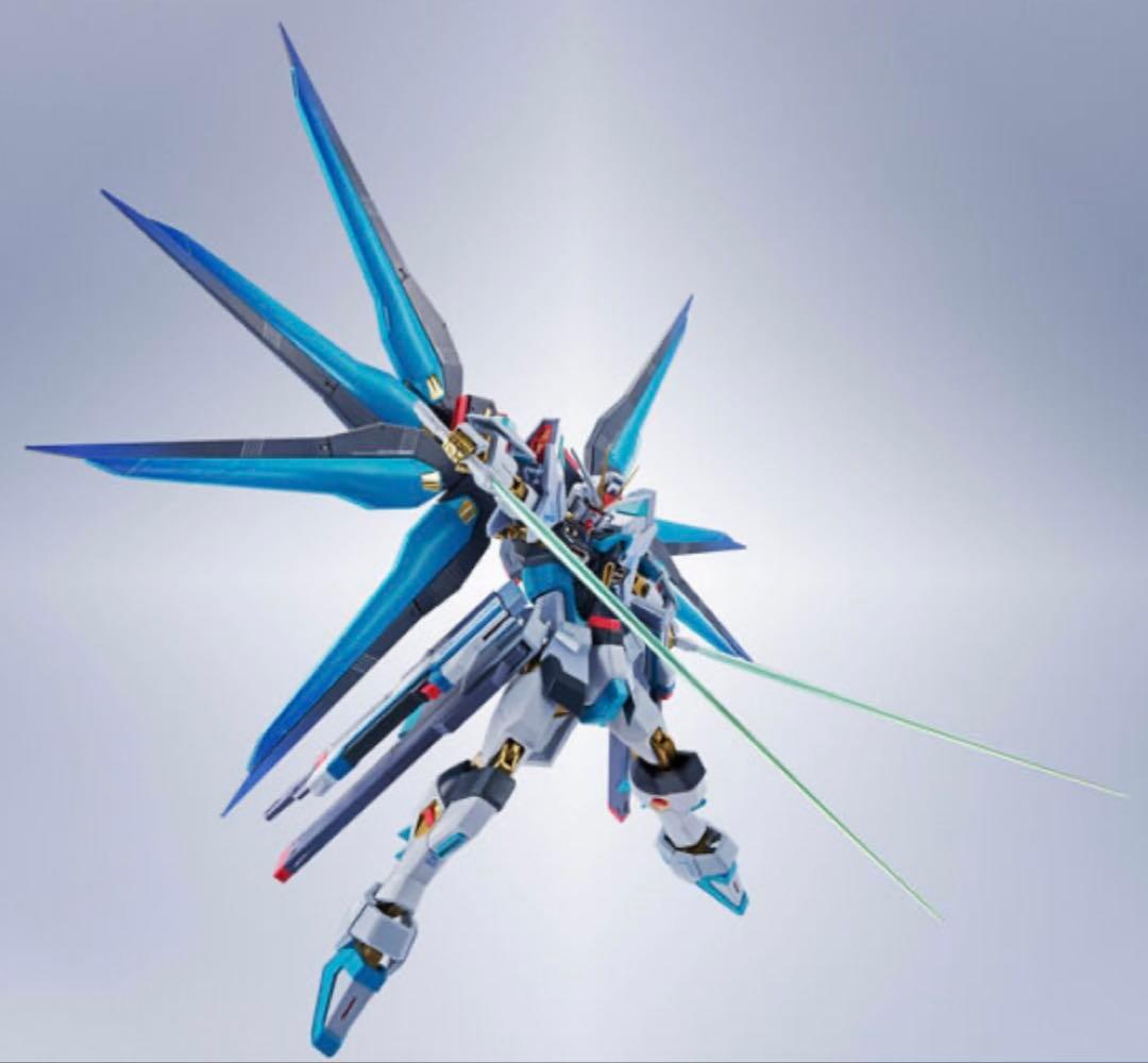 リョウくん専用　ストライクフリーダムガンダム弍式と弐式 ［初音ミク Ver.