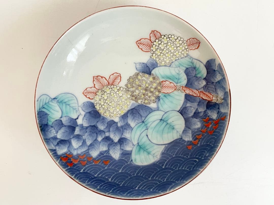 骨董　アンティーク　色絵紫陽花図　五寸皿　色鍋島　平戸　古平戸　ニュウあり