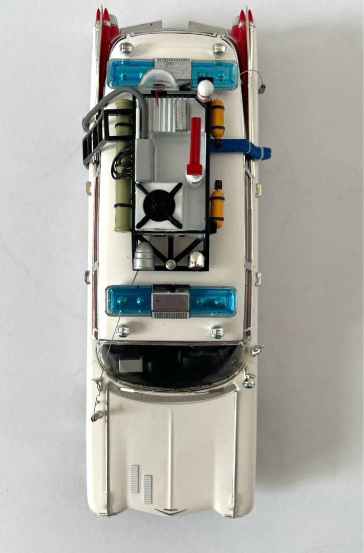 ゴーストバスターズ GHOSTBUSTERS ECTO-1