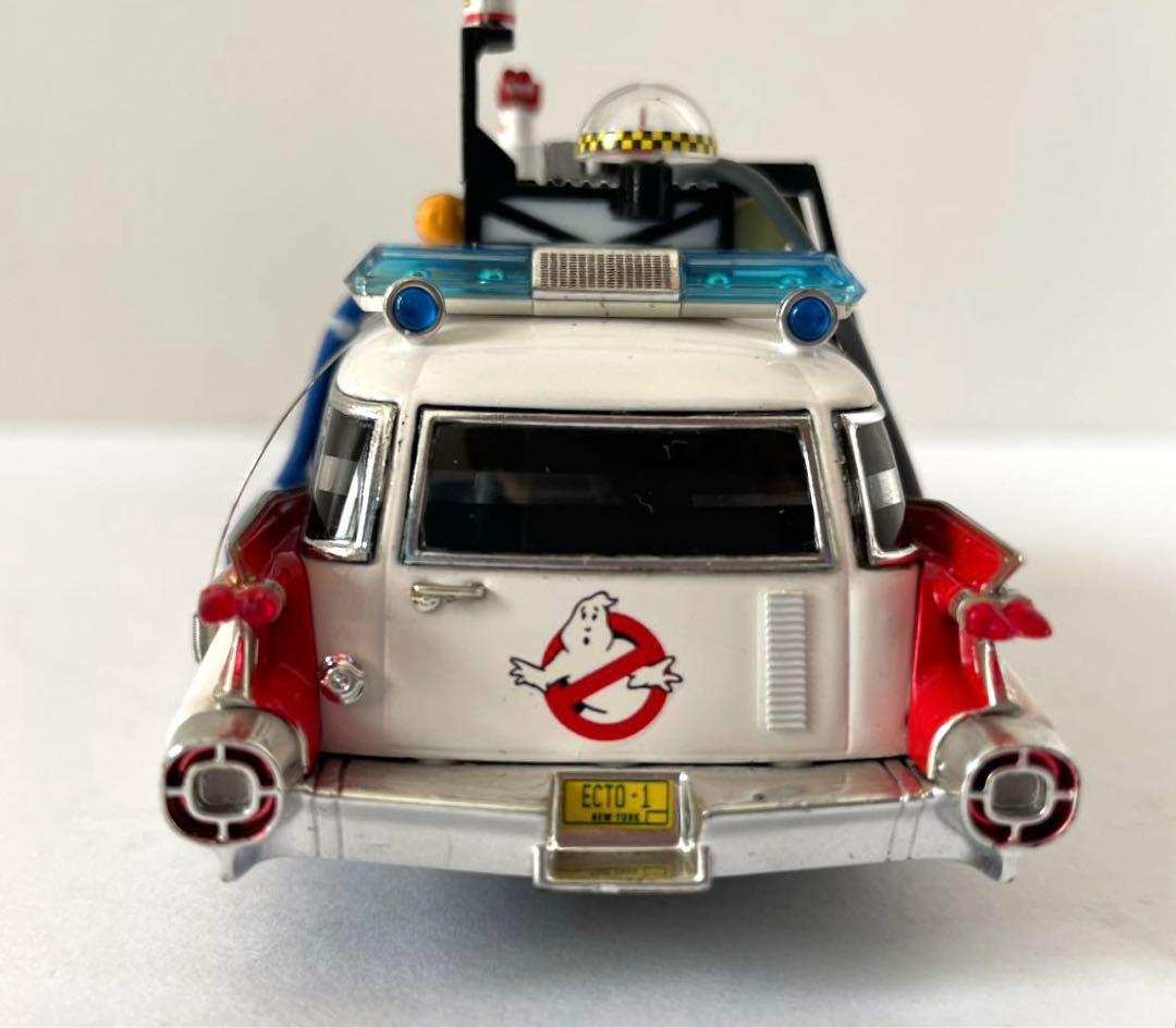 ゴーストバスターズ GHOSTBUSTERS ECTO-1