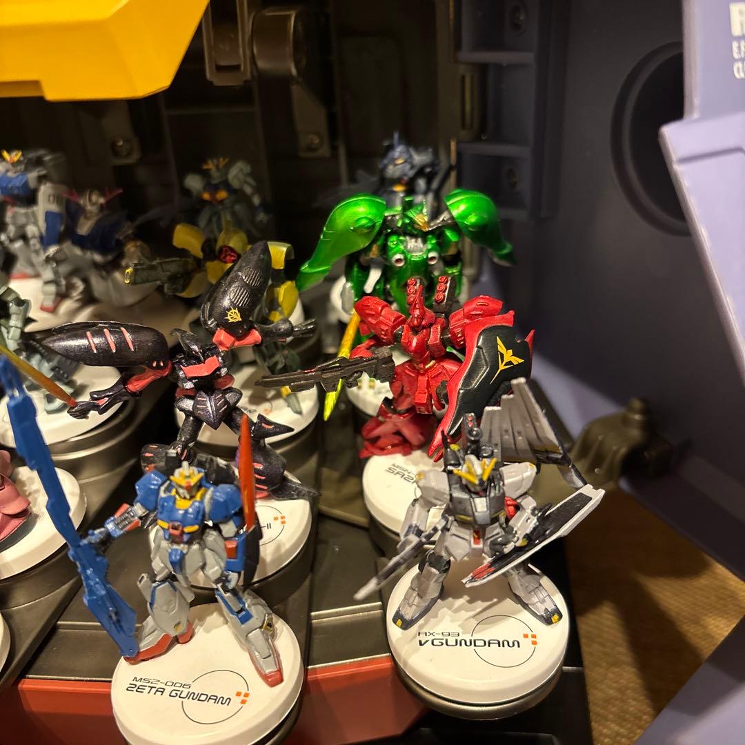 MFセレクションRX-78-2 ガンダム胸像ディスプレイケース【フィギュア付き】