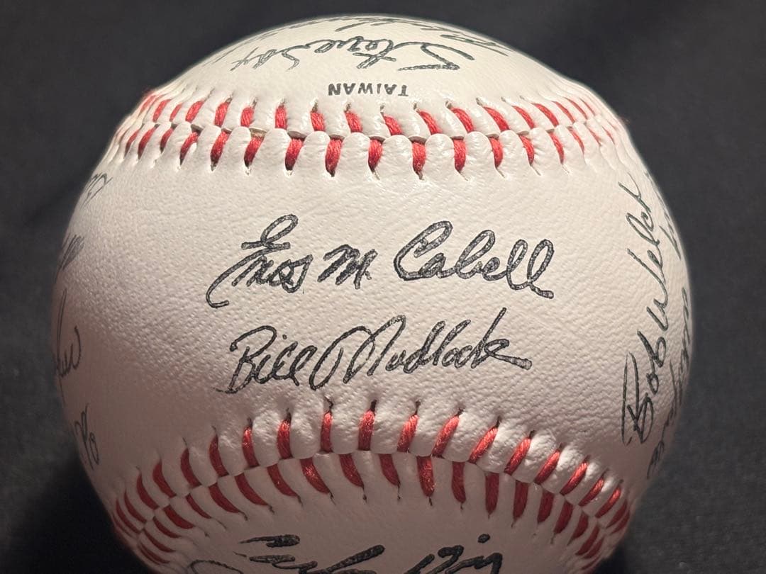MLB ビンテージ 直筆サインボール 寄せ書き 判別できる方お願いします