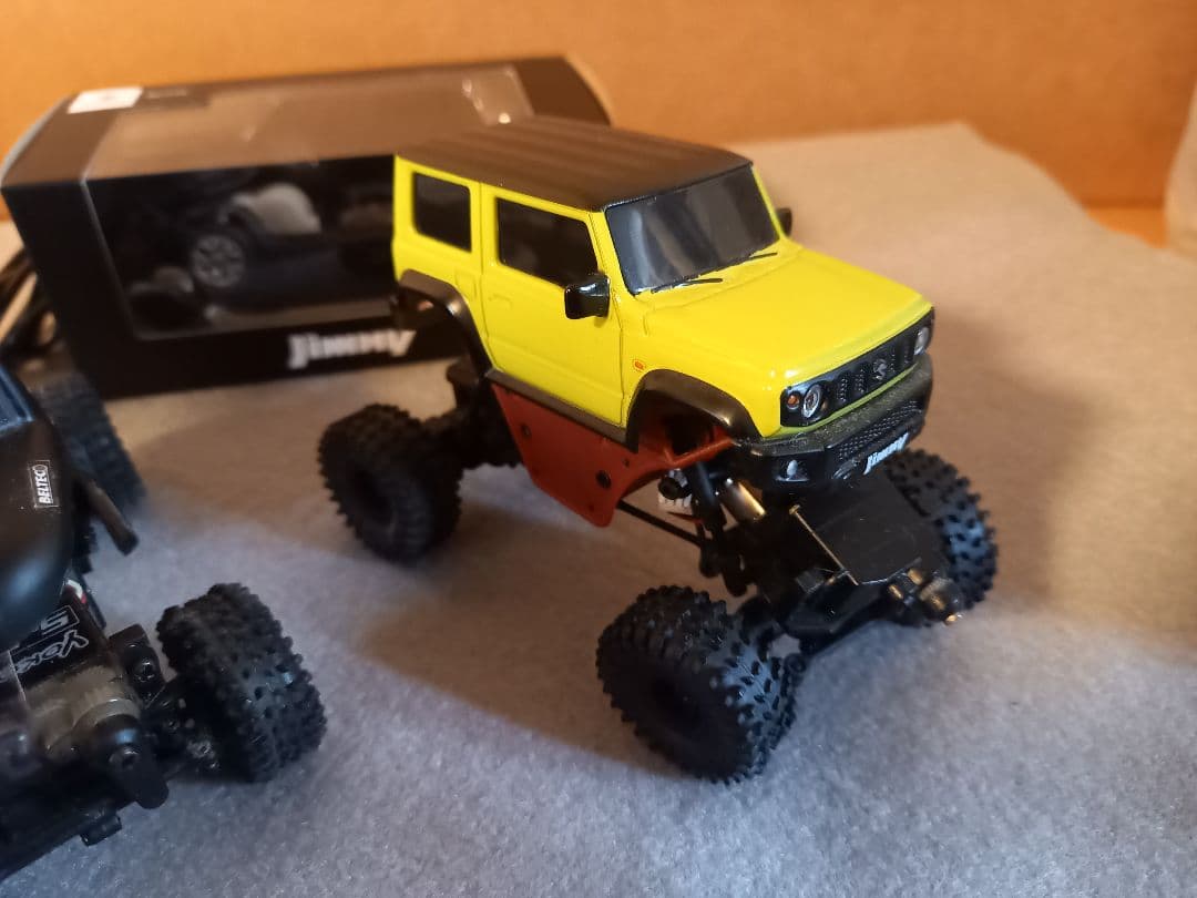 ヨコモナノクロ2台+ジムニー