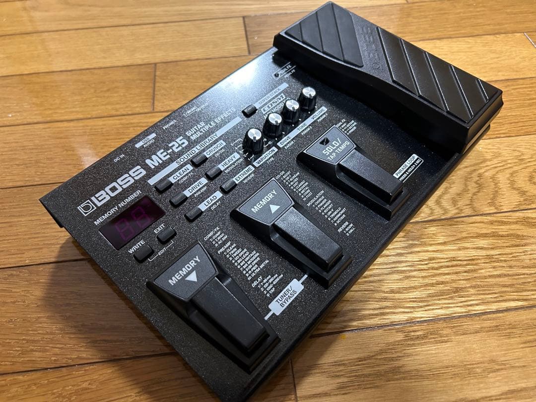BOSS ME-25 ギターエフェクター　ACアダプター付