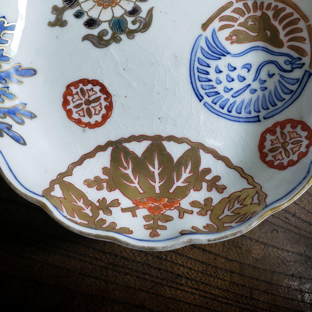 皿 色絵 金彩 牡丹唐草 鶴丸文 二重角富 宝尽くし 桐文花弁縁 古伊万里 ロ号