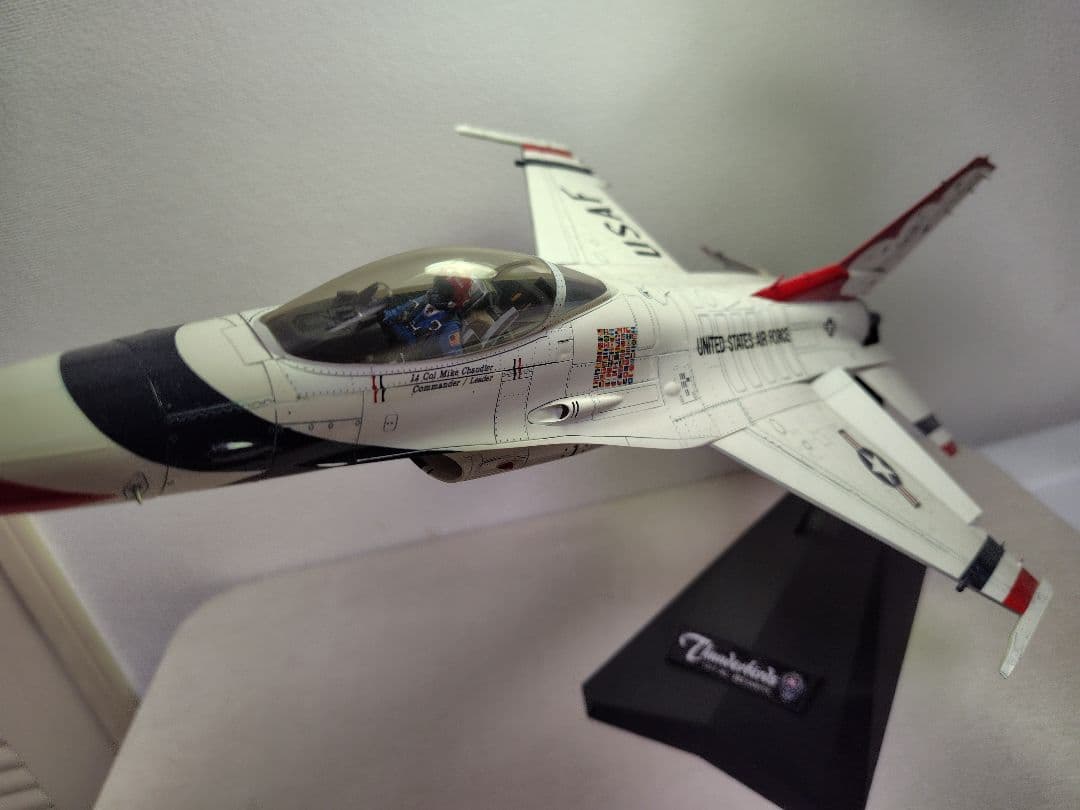 タミヤF-16 Cアメリカ空軍 1/32マスターワークコレクション