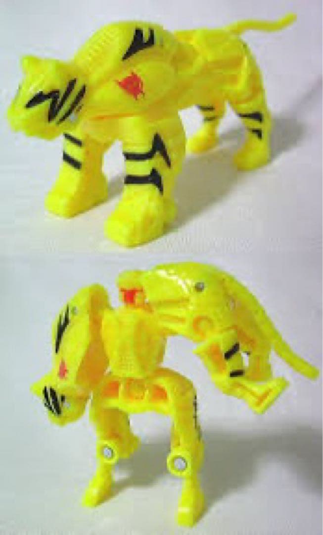 新品未開封　トランスフォーマー　マイクロンブースターVer.4 恒久の対決編