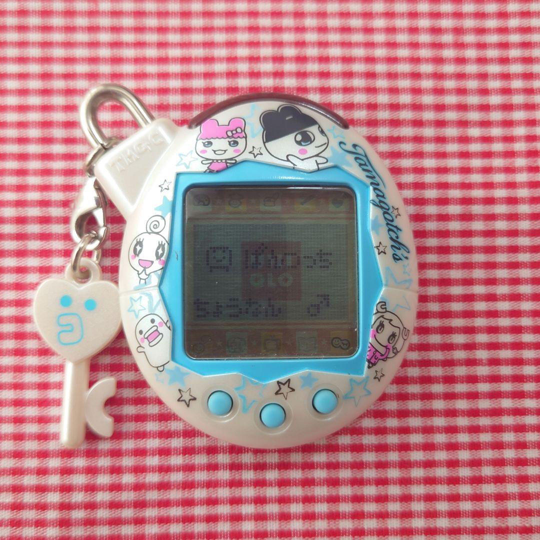 【動作確認済】 いぇー!ふぁみりーイロイロ!たまごっち+ ふぁみたま ユニクロ