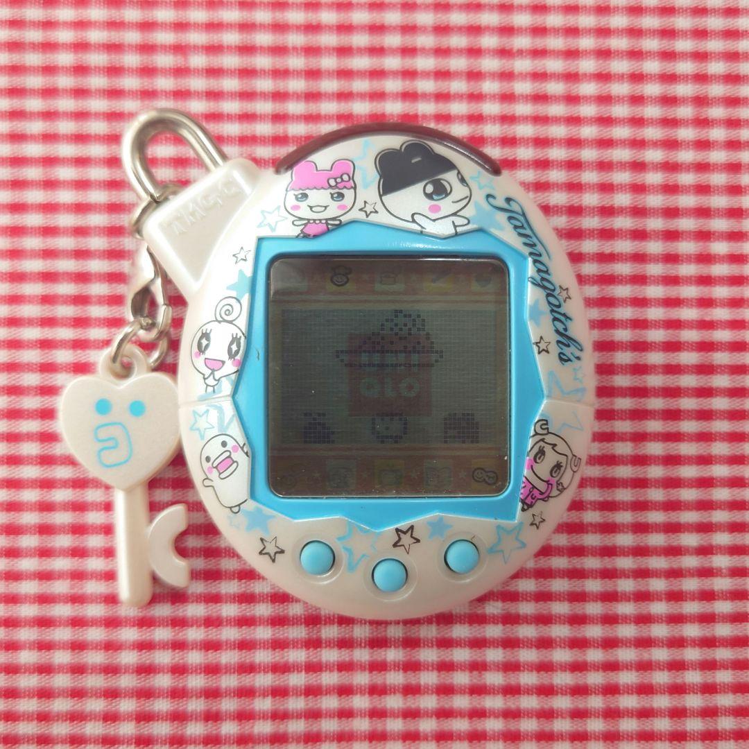 【動作確認済】 いぇー!ふぁみりーイロイロ!たまごっち+ ふぁみたま ユニクロ