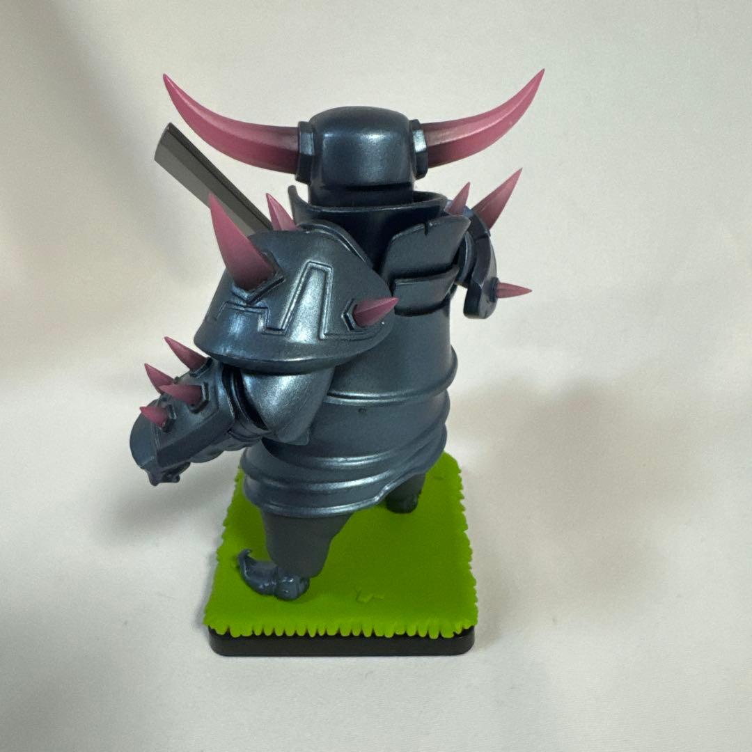 【クラッシュオブクラン】クラクラ クラロワ ペッカ PEKKA フィギュア