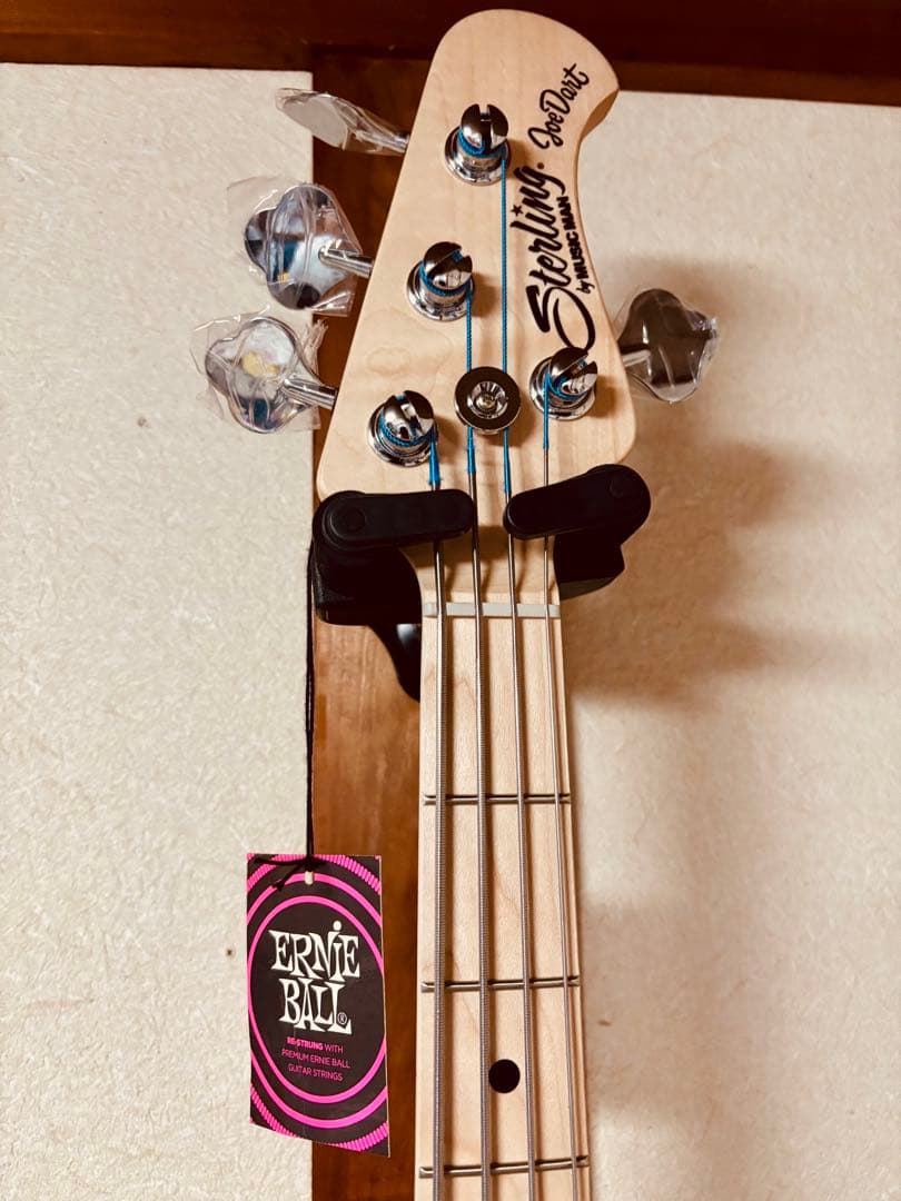 Sterling by music man joe dart 4弦エレキベース