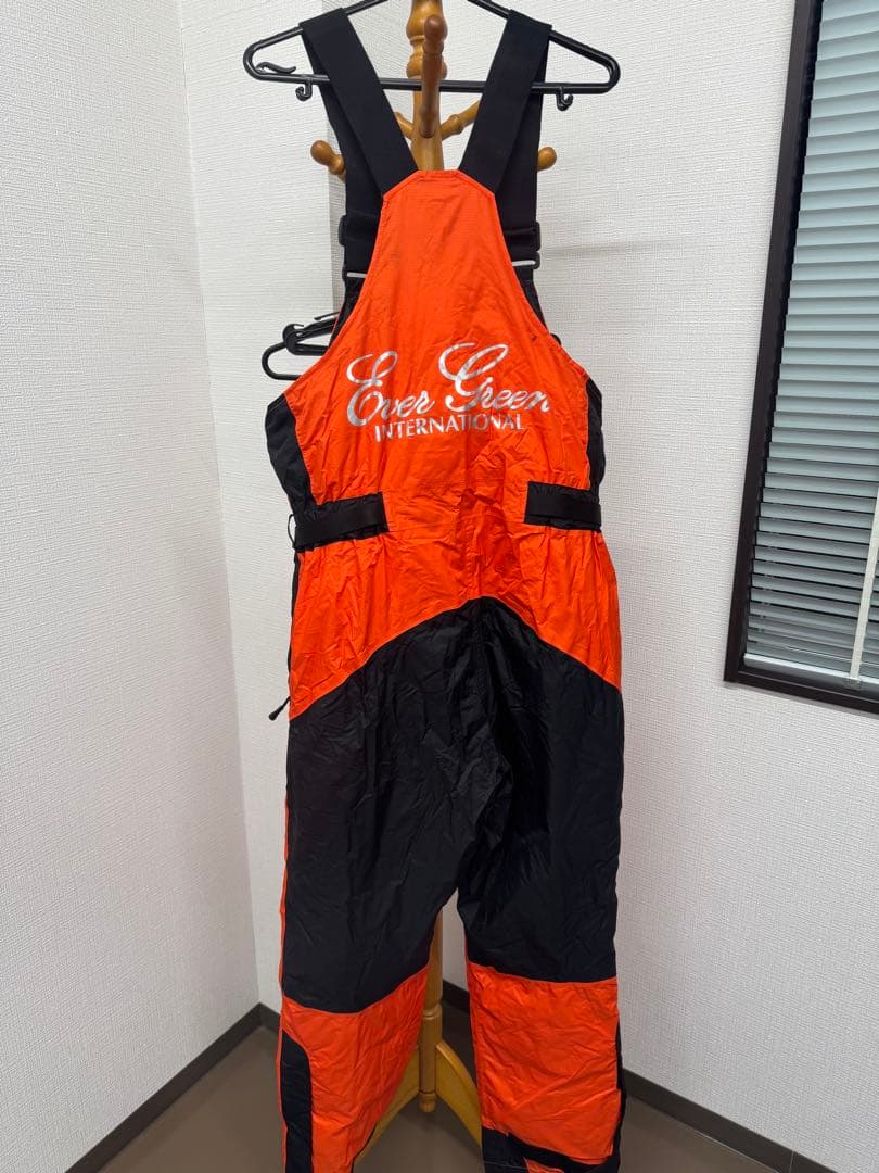中古品①　エバーグリーン　E.G.ホットスーツ2 EGHS-02