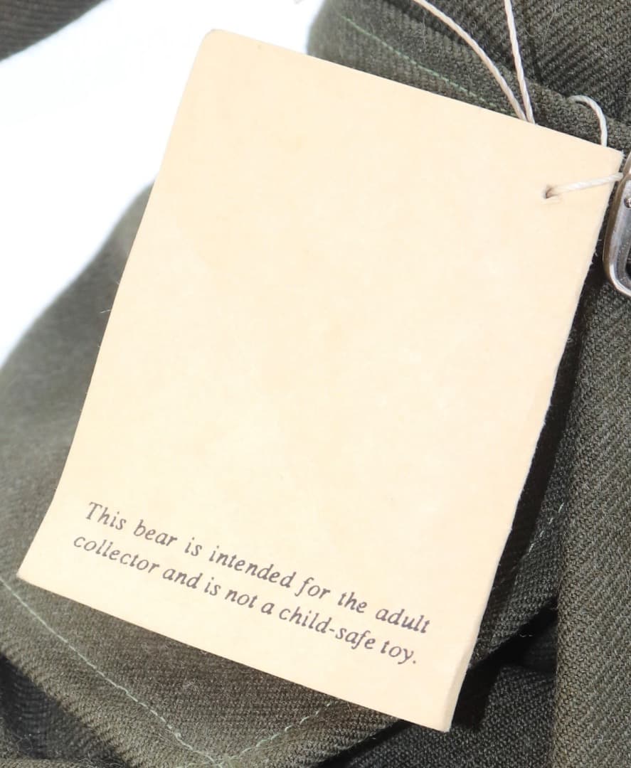 アーティスト・ベア THEODORE 軍服 眼鏡付き 大きなベア37cm