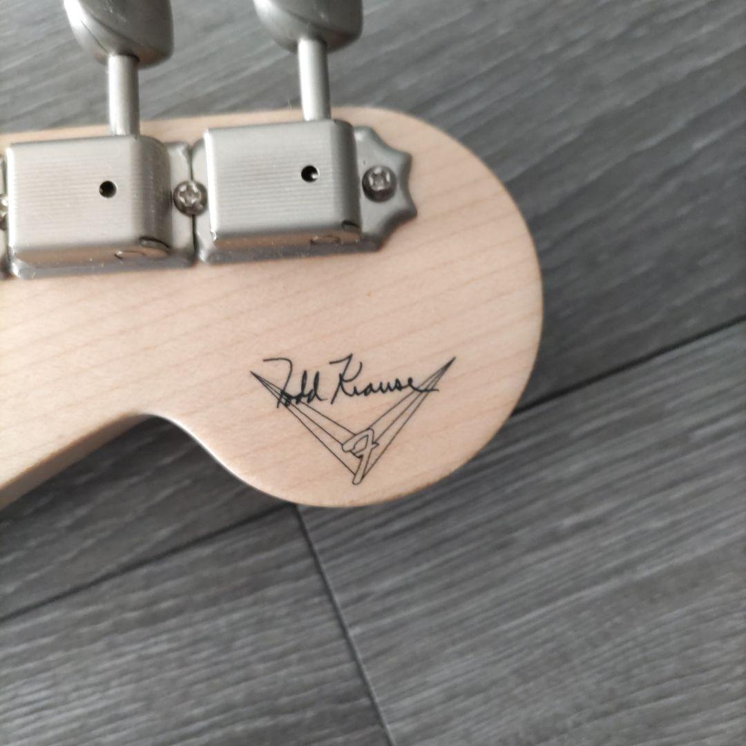 ギター　レフティ　Fender　エリック・クラプトン　ブラッキー