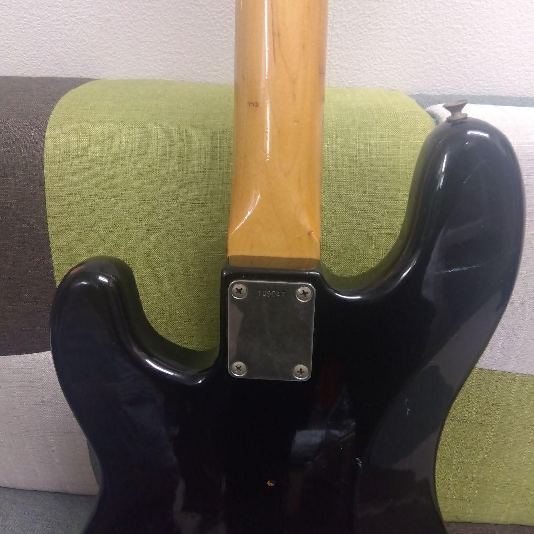 トーカイの「ハードパンチャー」エレキベース