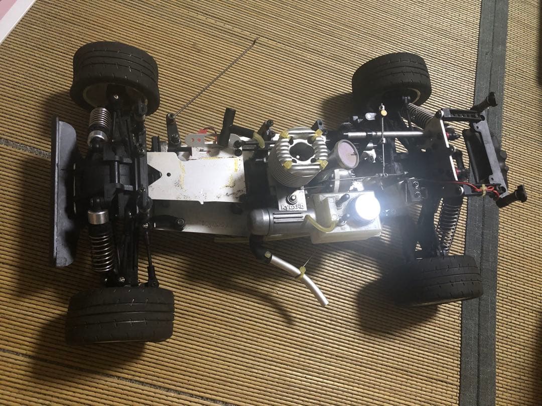 ラジコン　京商 1/10 スカイライン カルソニック　エンジンカー