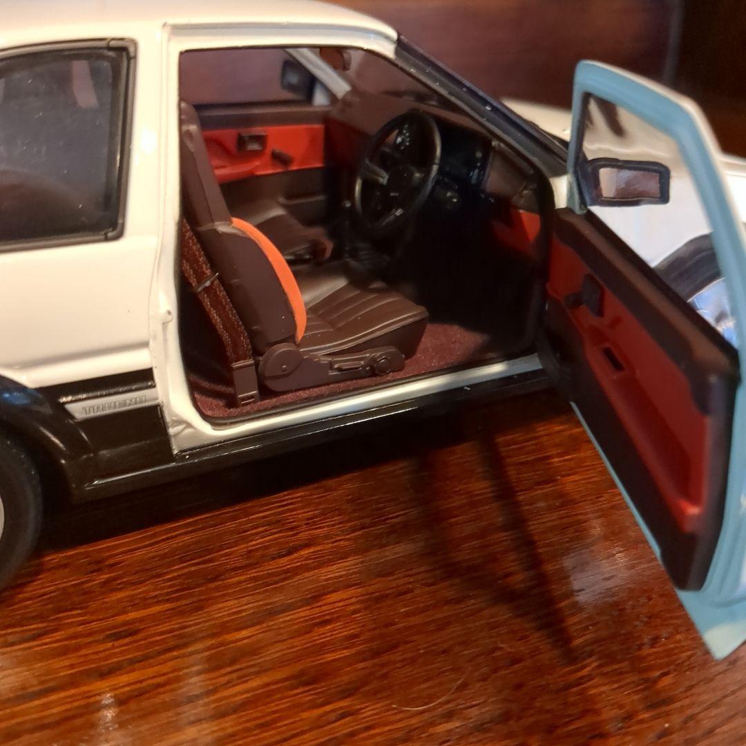 AUTOART (オートアート)  トヨタ スプリンタートレノ  AE86