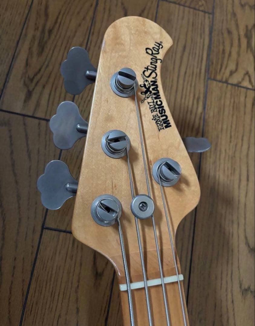ベース MUSIC MAN STINGRAY EX