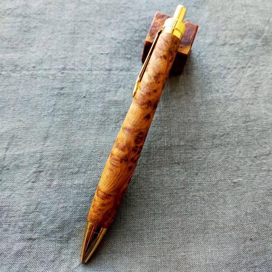 特上　台湾紅檜瘤　ハンドメイド　木軸ボールペン　G2　天然木　ゴールド
