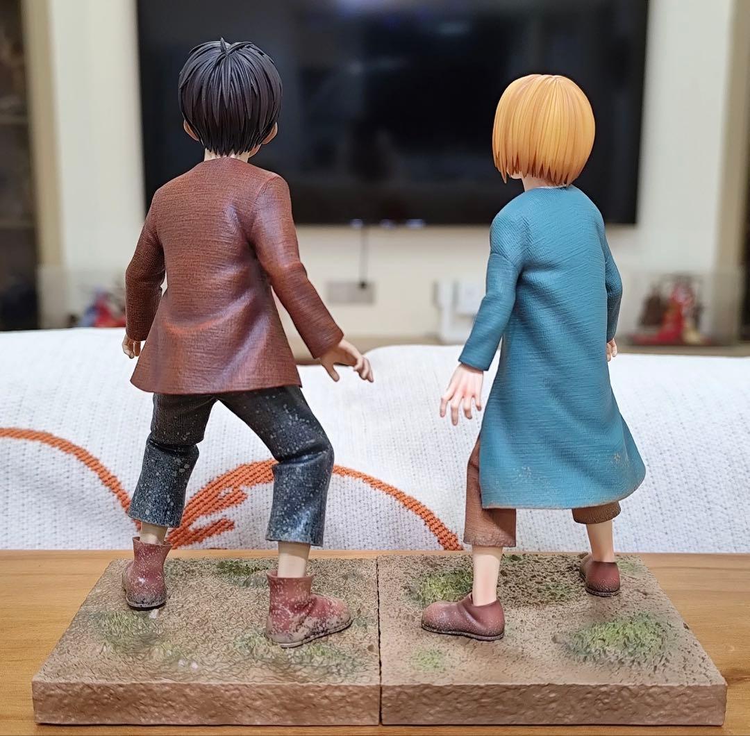 進撃の巨人 エレン+ミカサ+アルミン ガレージキット ガレキ スタチュー