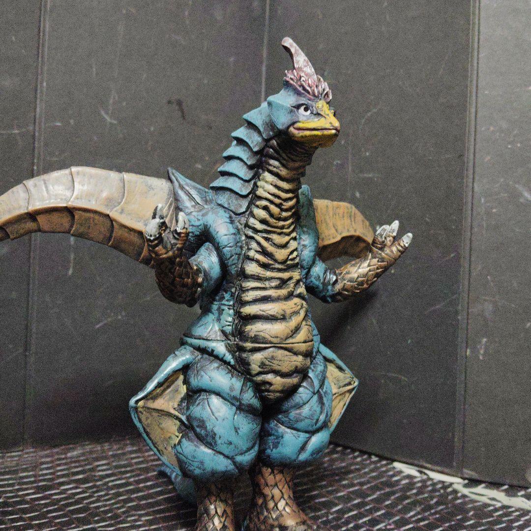 SEA確認画像ウルトラ怪獣旧型ソフビリドリアスと愉快な仲間達