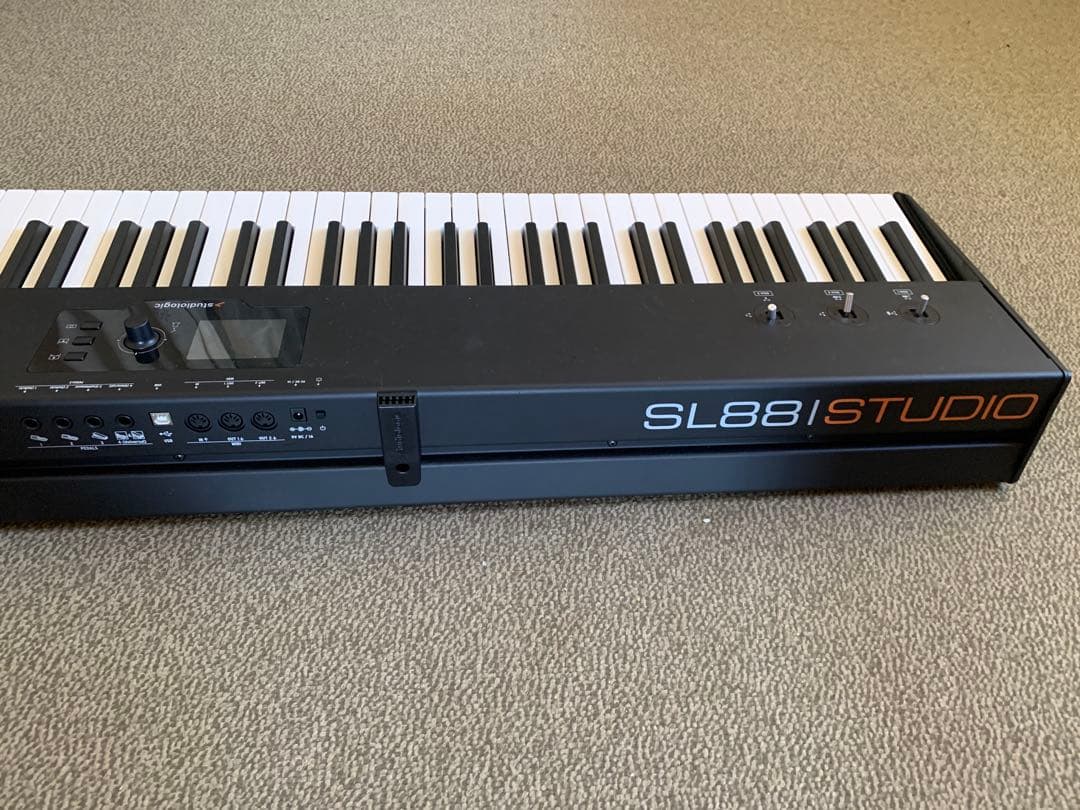 値下studiologic 88キー MIDIキーボード譜面台付