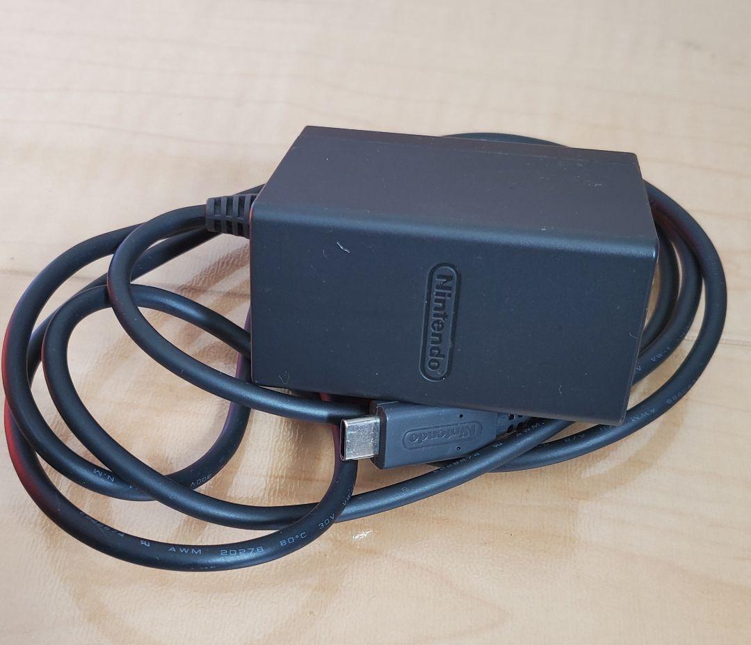 Nintendo Switch Lite、ケース、アダプター、どうぶつの森ソフト