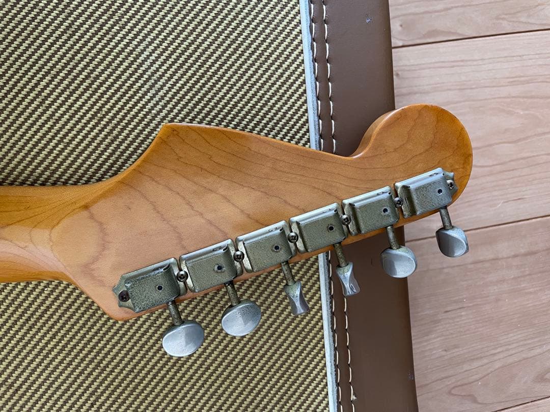 ギター FENDER American Vintage 57 stratocaster