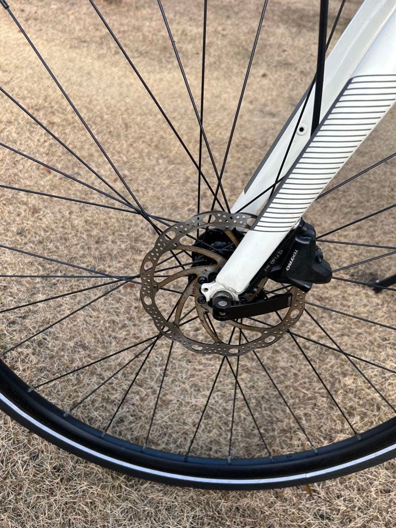 【超美品】CANNONDALE クロスバイク QUICK 4+付属品