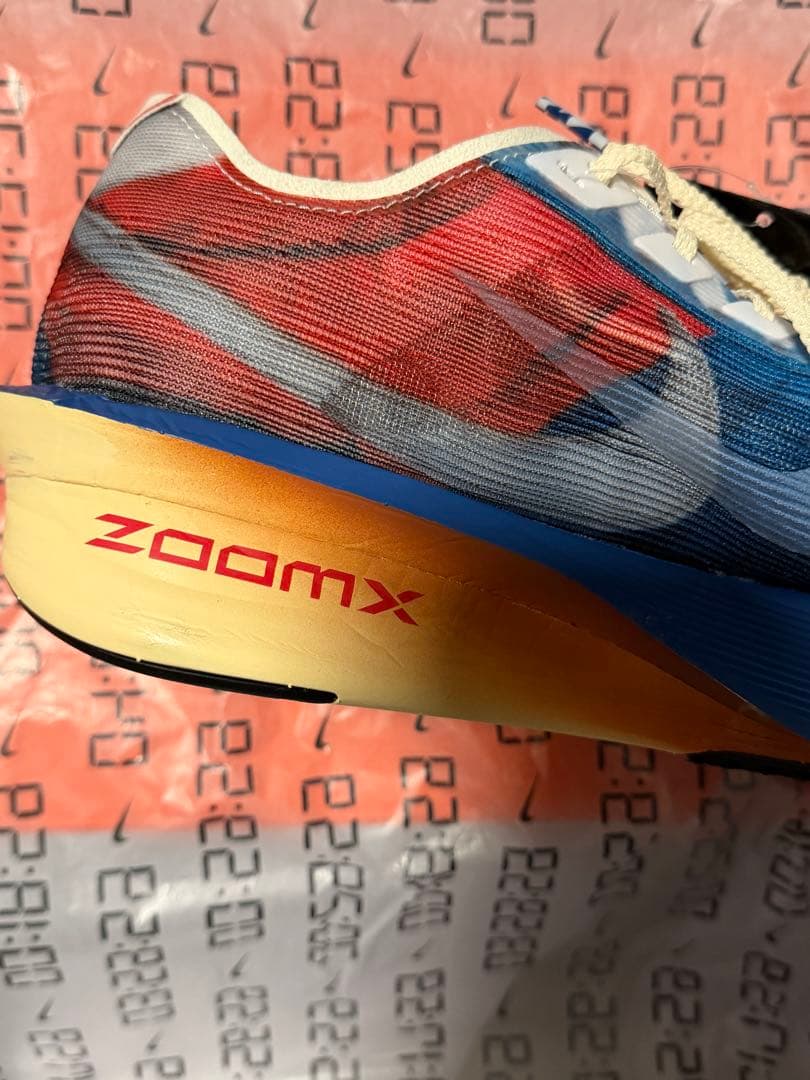 新品ナイキ ズームXヴェイパーフライネクスト% 4 PRM 27cm