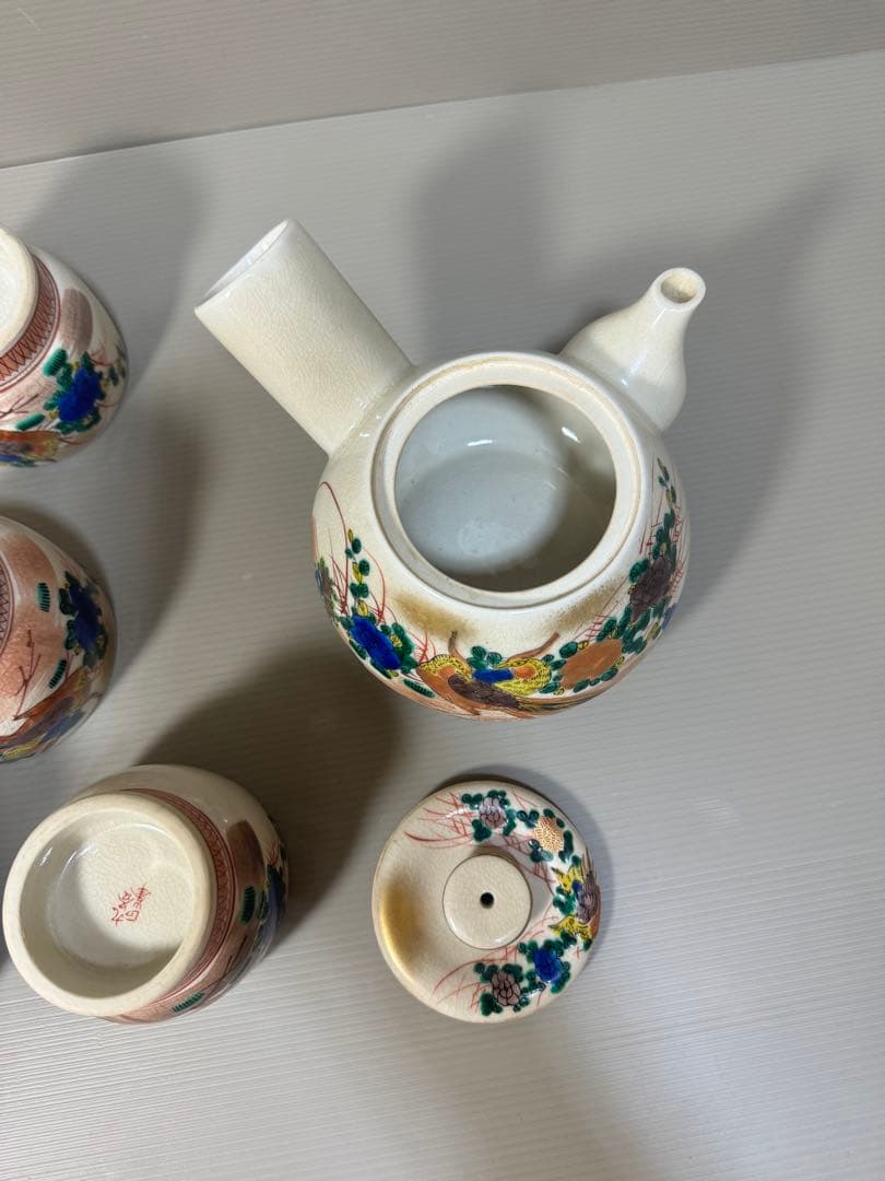 2256 九谷焼　茶器セット　急須1客　湯呑5客　茶櫃付き
