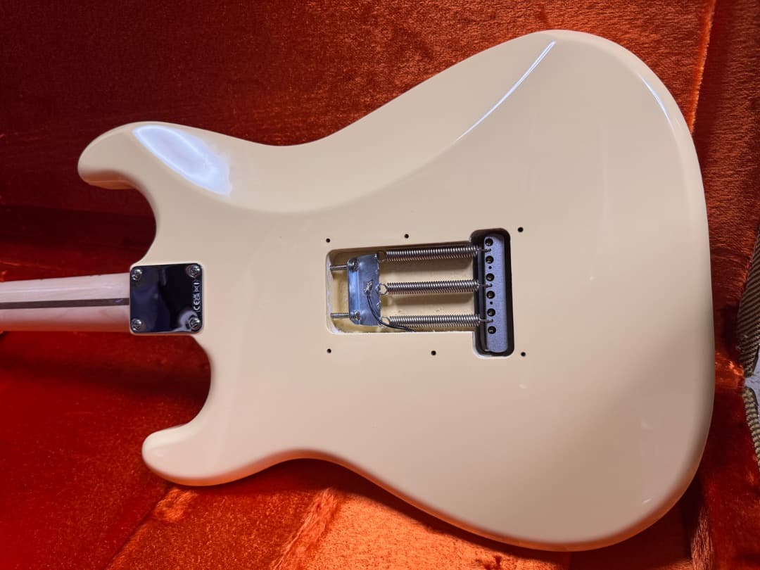 ギター Fender USA Yngwie Malmsteen Stratocaster