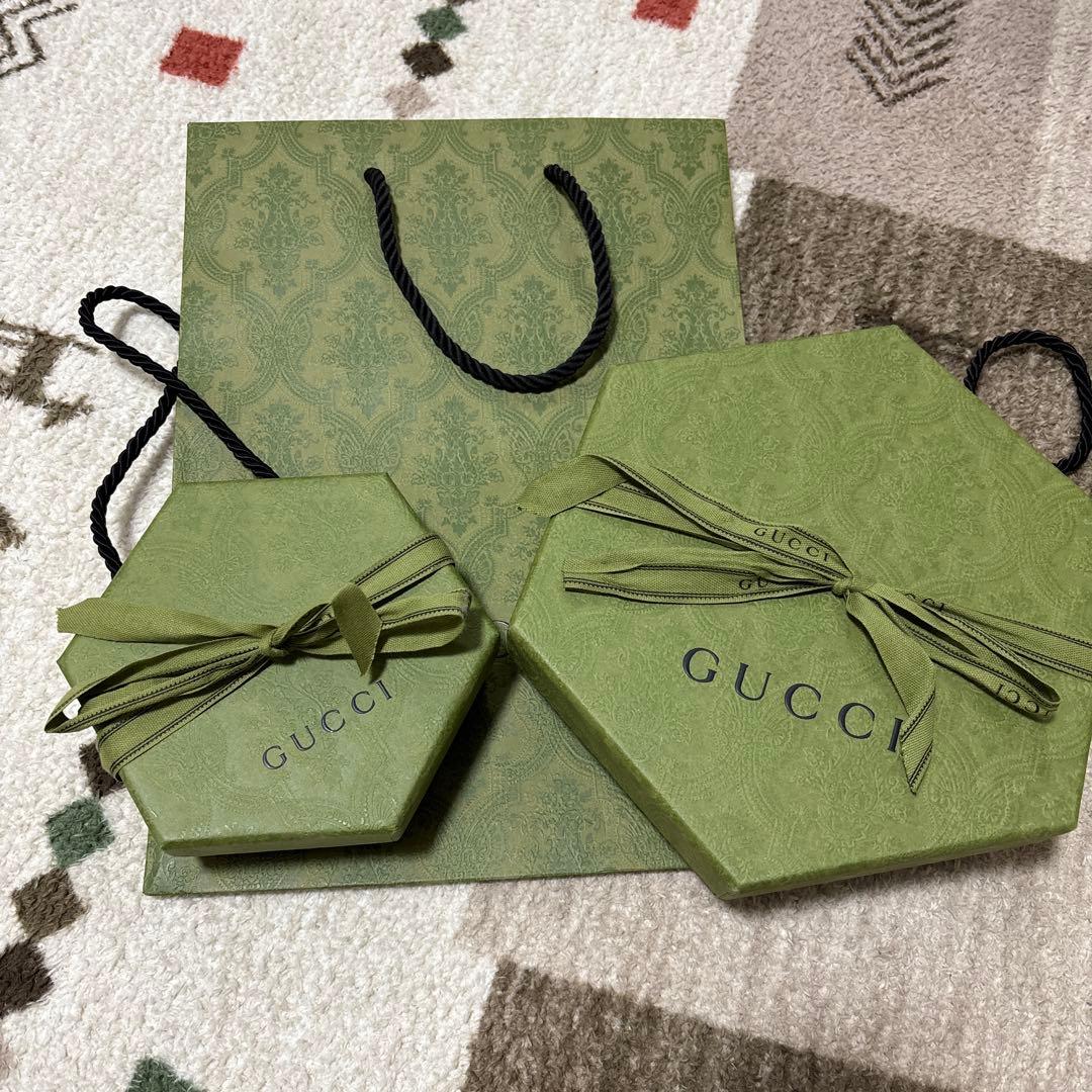 正規品　GUCCI ブラック レザー リード　Sサイズ