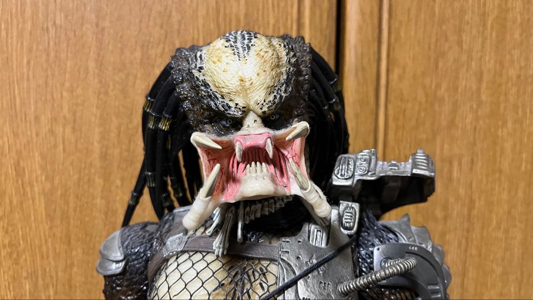クラシックプレデター NECA1/4スケール