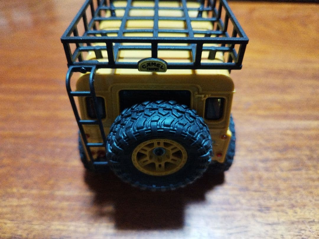 茹で卵　FMS fcx24m Defender90 ランドローバー